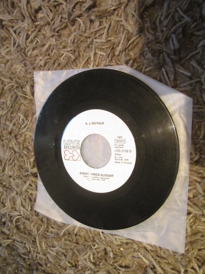 A. J. Royals – High  v 1976 Love Records LRS - 2128