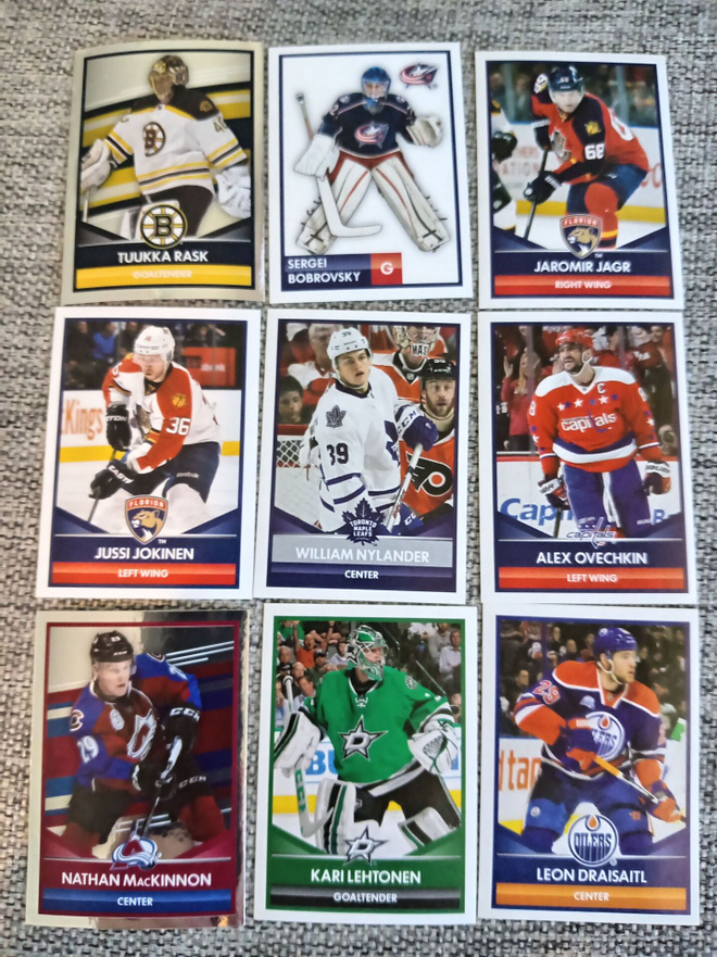 Panini 2016-17 NHL tarroja alk. 10 centtiä