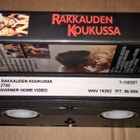 RAKKAUDEN KOUKUSSA VHS - pikkukuva 4