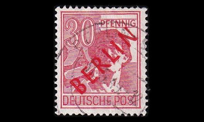 Berlin 28 o Punainen päällepainama 30 Pf (1949)