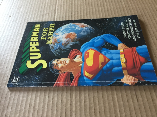 DC SUPERMAN FOR EARTH HYVÄ