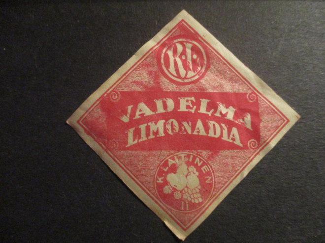 JUOMAETIKETTI - VADELMA LIMONADIA K.LAITINEN (K12-S128)