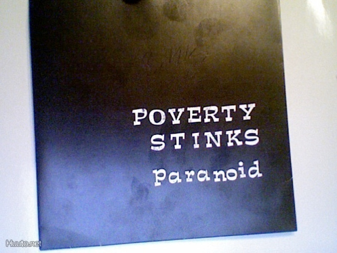 POVERTY STINKS :: PARANOID / POVERTY STINKS::VINYYLI 7" 1990