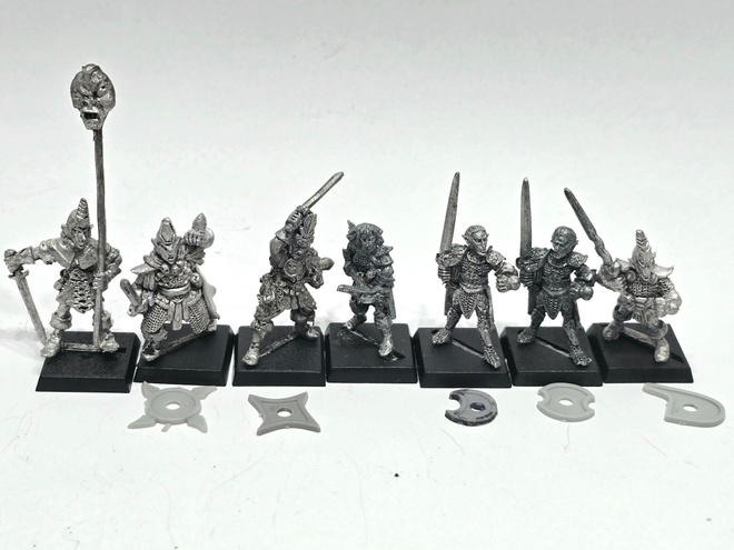 WHFB - 7kpl Dark Elf figuureita 80-luvulta [B2]