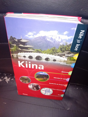 Näe ja koe Kiina  ( SIS POSTIKULU )