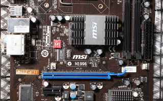 MSI:n tehdaskunnostama LGA775-emolevy MSI P41T-C31