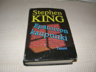Stephen King Epätoivon kaupunki -sid