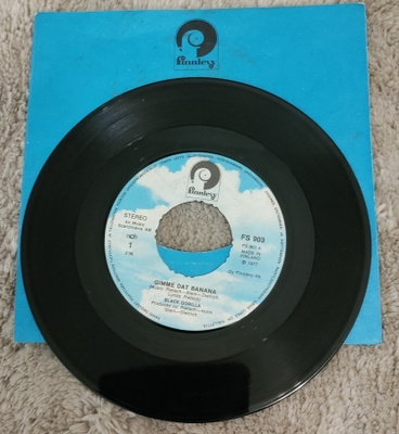 Black Gorilla Gimme Dat Banana 7"single
