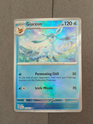 Glaceon 025/131 Poke Ball Holo Prismatic
