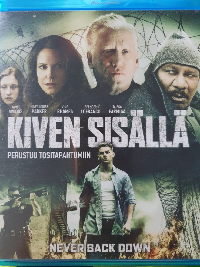 KIVEN SISÄLLÄ BLU-RAY