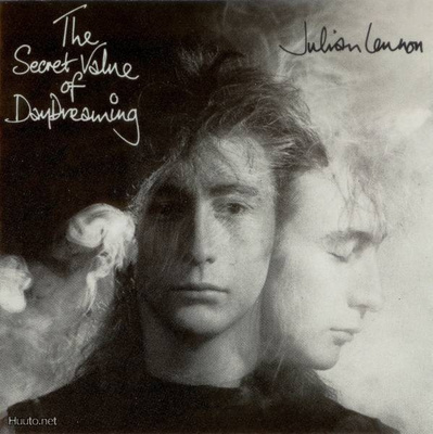 JULIAN  LENNON:THE SECRET VALUE OF DAYDREAMING:VINYL LP 1986