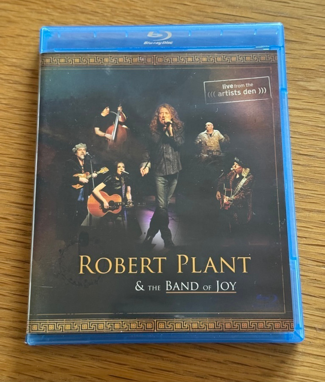Robert Plant (LED ZEPPELIN) – Live From The Artists Den (BD)