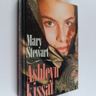 Mary Stewart : Ashleyn kissat - pikkukuva 1