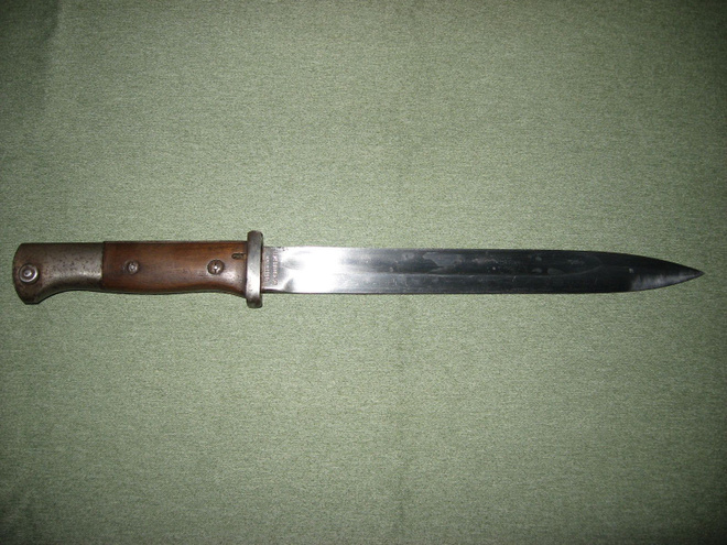 Pistin. M/1884-98 II