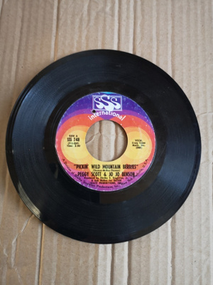 Sss international sss 748