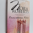 Nora Roberts : Onni odottaa Nickiä - pikkukuva 1