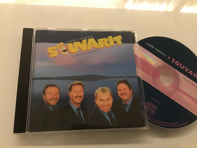 Lasse Hoikka & Souvarit . Tunnelmoiden CD