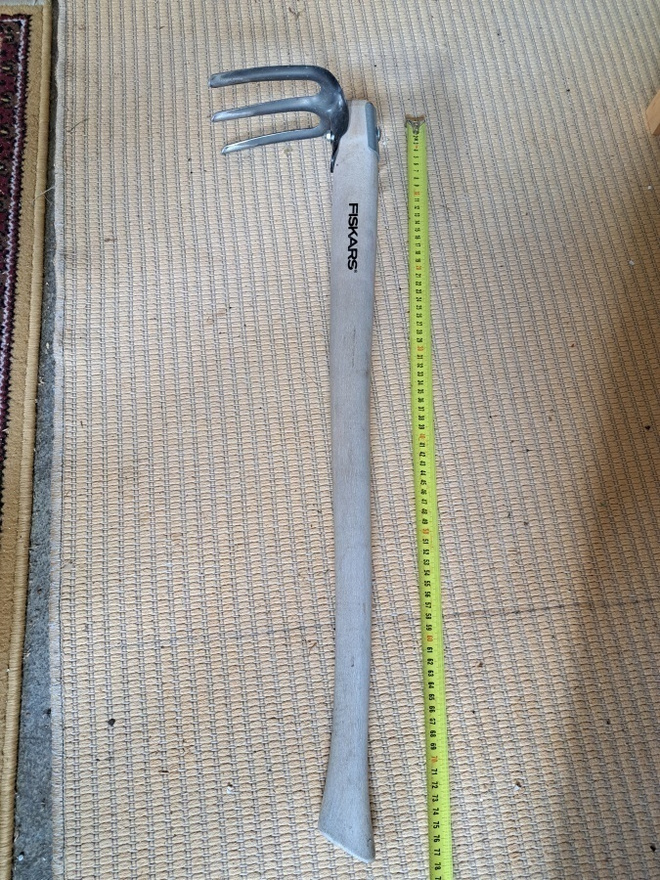 Puutarhakuokka/ perunakuokka Fiskars