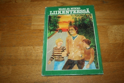 Mari ja Mikko liikenteessä