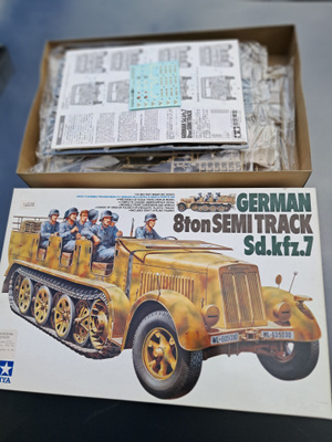 Tamiya 1/35  8 ton semitrack Sd. Kfz. 7