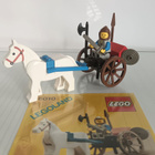 Lego castle 6010 Leijonaritarin aseenkantaja vuodelta 1984 - pikkukuva 1