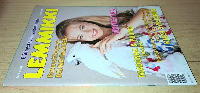Lemmikki lehti 9/1992 (julisteilla)