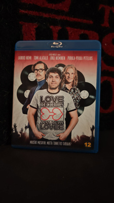 Love Records: Anna mulle lovee
