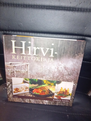 Leven : Hirvikeittokirja ( SIS POSTIKULU  )