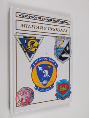 Derek Avery : Military insignia