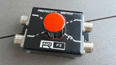RMS PS 3/1 Antennikytkin