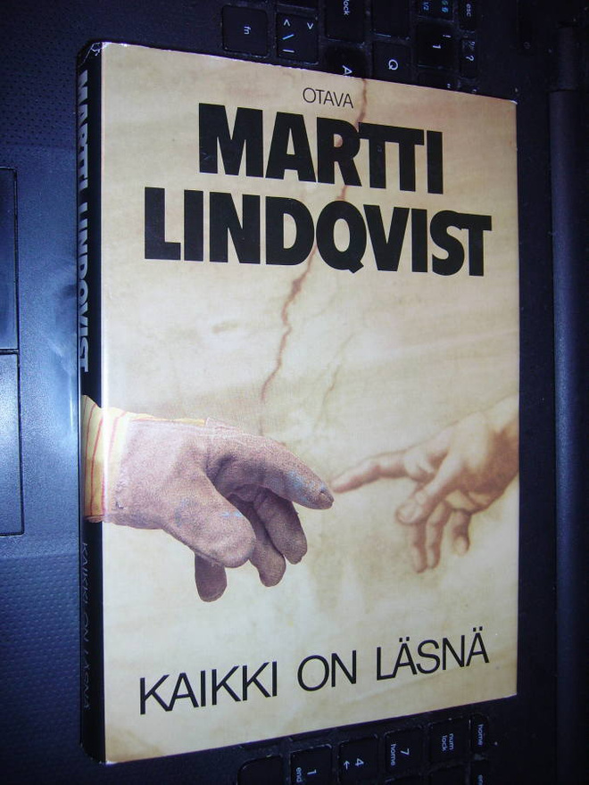 Martti Lindqvist : Kaikki on läsnä ( 1 p. 1988 ) EIPK !