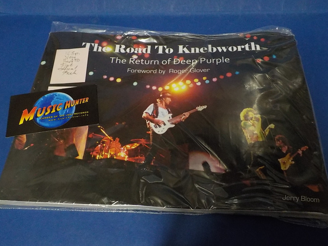 ROAD TO KNEBWORTH - RETURN OF DEEP PURPLE KIRJA (W)