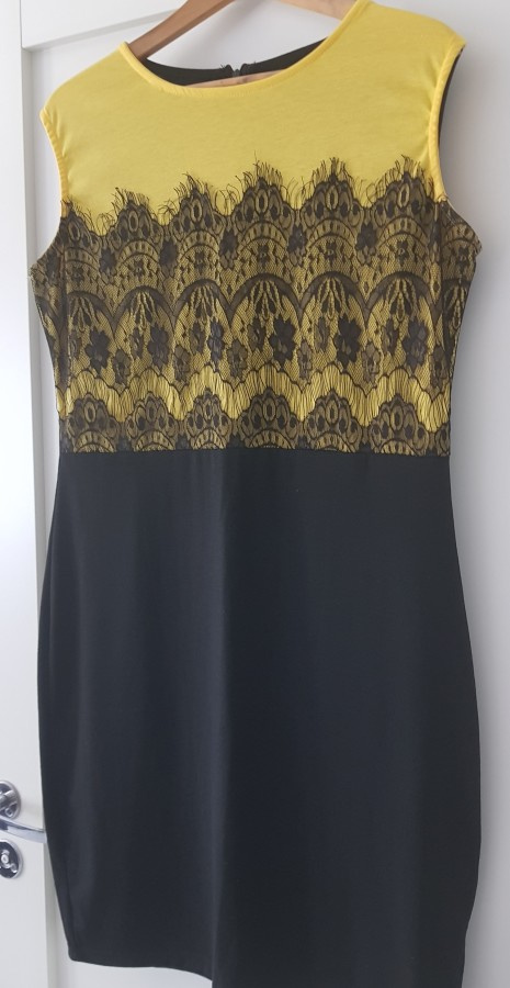 Musta Trikoomekko / Pitsimekko / Mekko - koko L - XL