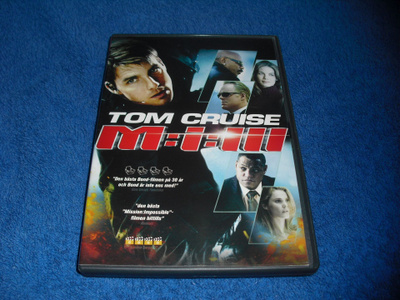 VAARALLINEN TEHTÄVÄ 3 (Tom Cruise)***