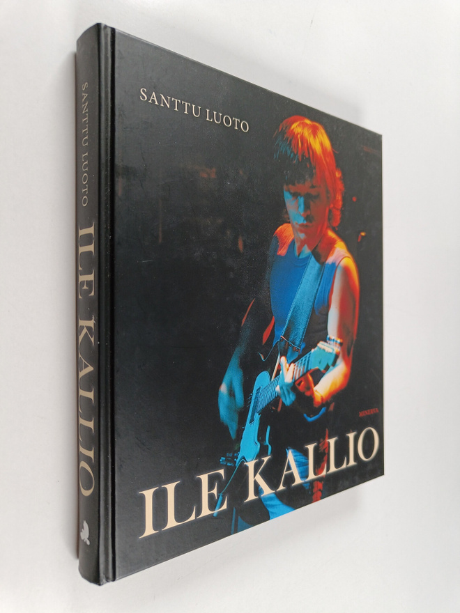 Santtu (toim.) Luoto : Ile Kallio