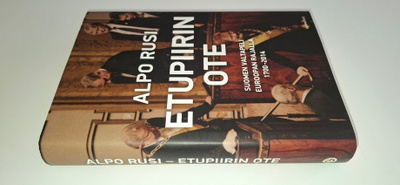 Alpo Rusi : Etupiirin ote (sid.)
