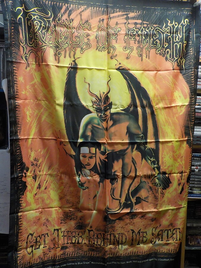 CRADLE OF FILTH GET THEE BEHIND ME SATAN SEINÄLIPPU