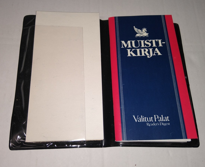 VALITUT PALAT MUISTIKIRJA