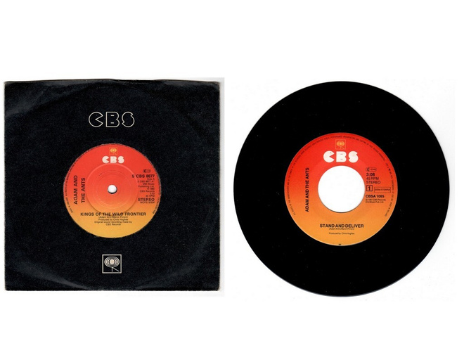 Adam And The Ants: Kaksi 7" Sinkkua