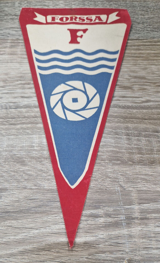 Forssa vintage iso matkailuviiri 1960-luvulta
