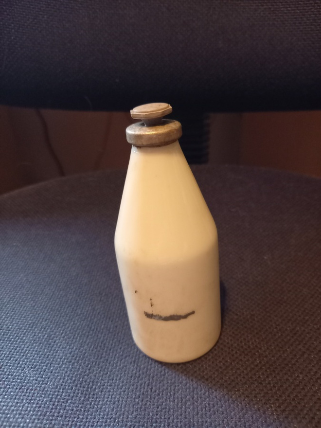 Vanha, keraaminen Old Spice After Shave pullo