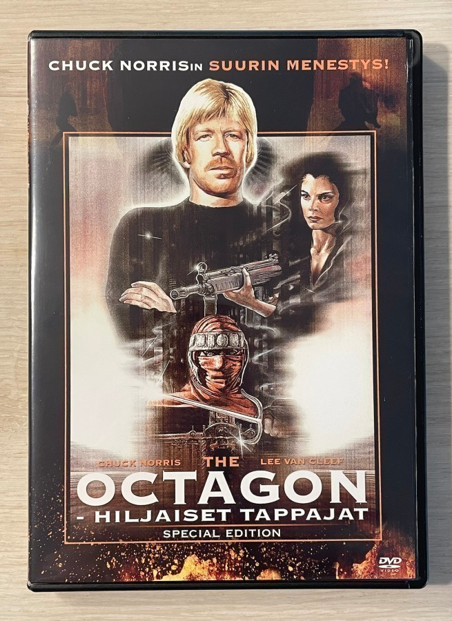 Octagon – hiljaiset tappajat (1980) Chuck Norris