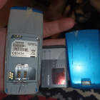 Sininen harmaa Nokialainen Corporation Model 2310 puhelin - pikkukuva 3