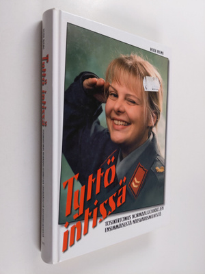 Heidi Niemi : Tyttö intissä : tosikertomus normaalijoukko...