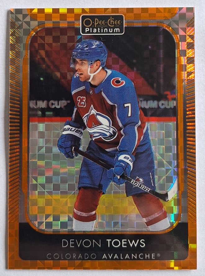 2021-22 O-Pee-Chee Platinum Orange Checkers 117 Devon Toews