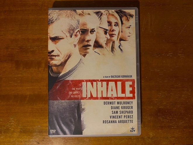 Inhale - Hengenvaarassa DVD
