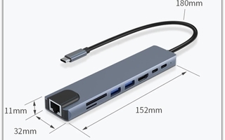 Uusi ja käyttämätön 8-in-1-USB-keskitin / USB-hubi #29953
