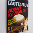 Niilo Lauttamus : Vieraan kypärän alla - pikkukuva 1