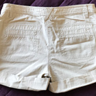 * H&M beigen/hiekan väriset SHORTSIT * koko 42 * - pikkukuva 2