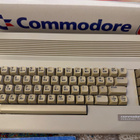 Commodore 64C, kasettiasema, pelejä, joystick, paddlet - pikkukuva 2